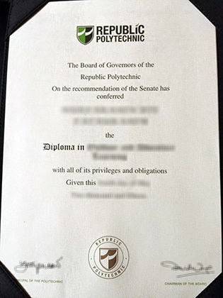 Novelty Diplomas: Create The Singaporean Fake Republic Polytechnic Diploma